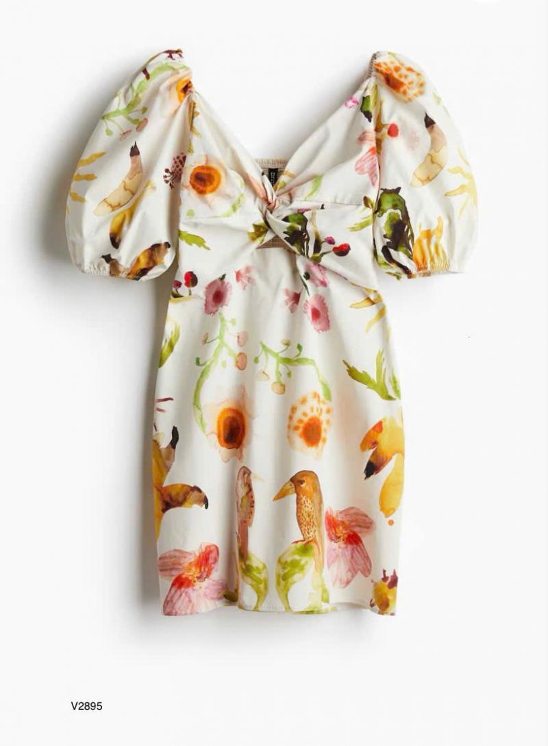 TRẮNG SẮC MÀU TAY BỒNG